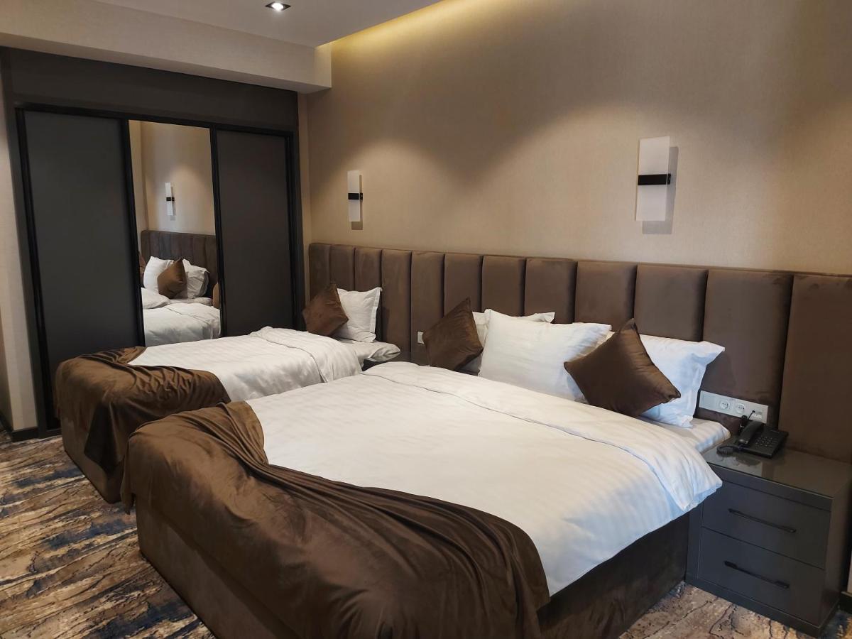 Unique Hotel Tashkent Luaran gambar