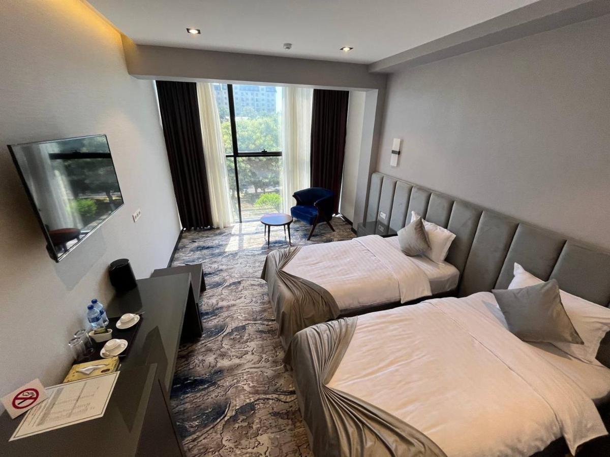 Unique Hotel Tashkent Luaran gambar